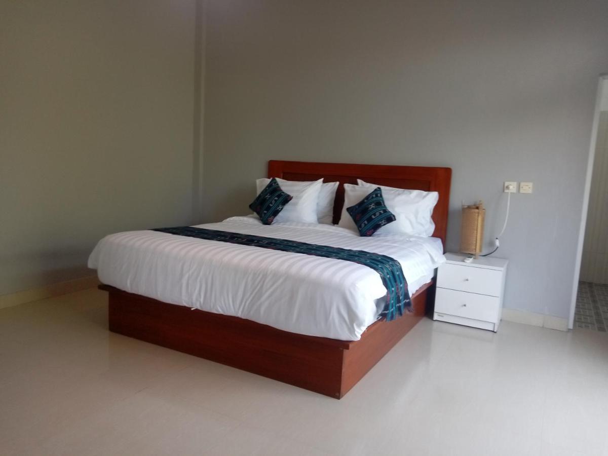 Warm Villas Lombok Kuta  Extérieur photo
