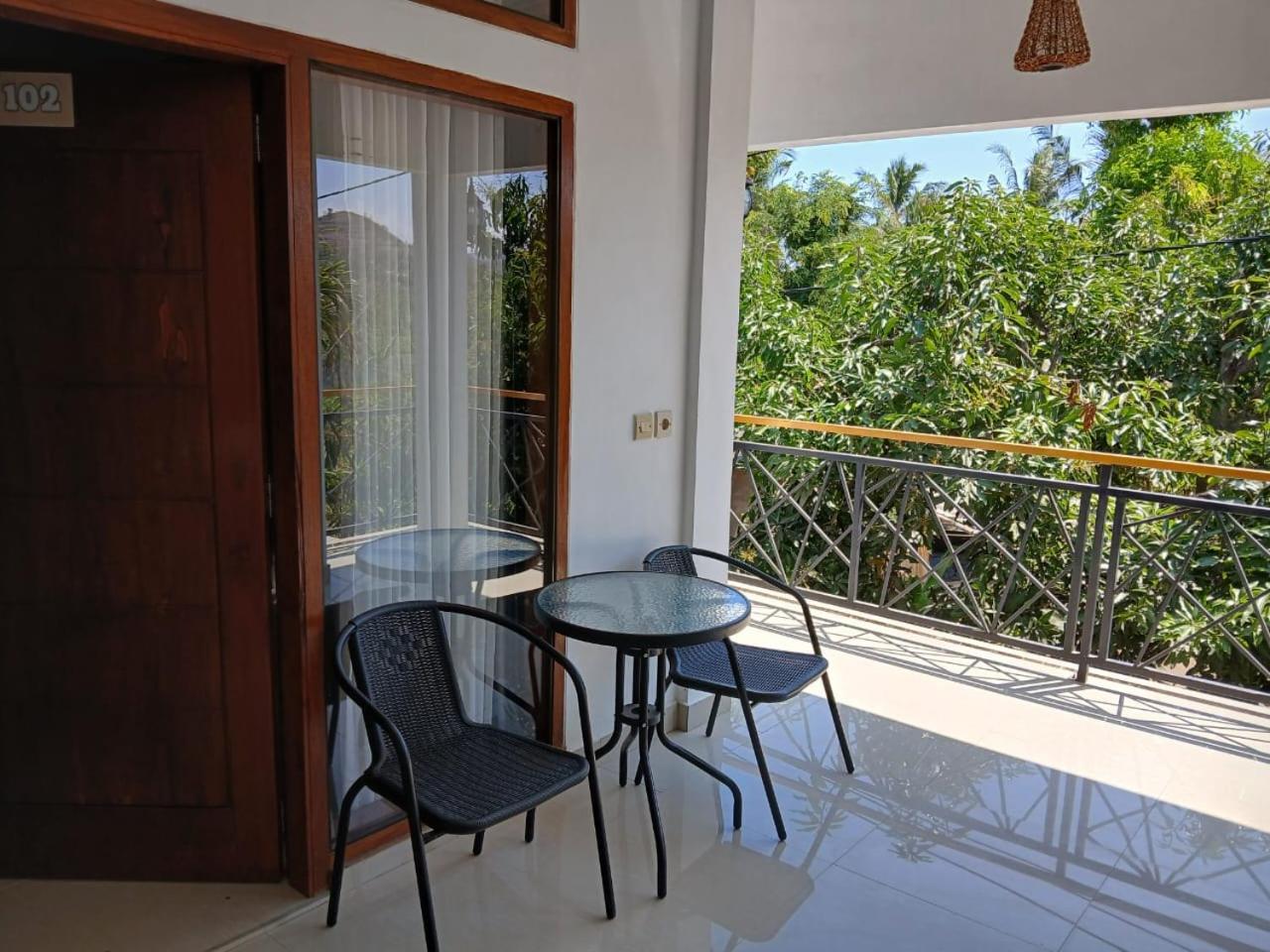Warm Villas Lombok Kuta  Extérieur photo